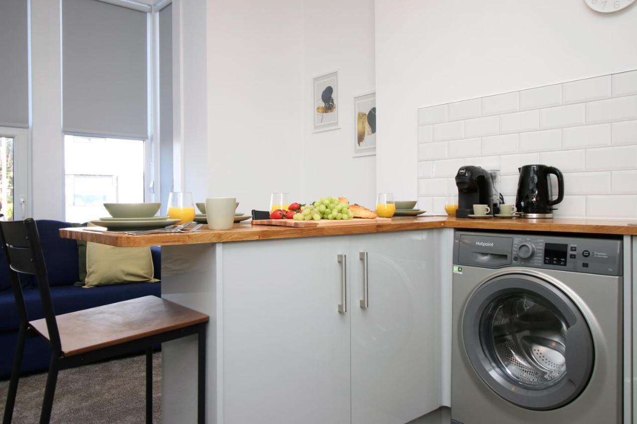 No 49 City Apartments, Perfect For Business And Leisure Stays, 10 Min Drive Into City Centre, Easy Access To Local Transport, 1Br And 2Br Available, Free Parking Cardiff Zewnętrze zdjęcie