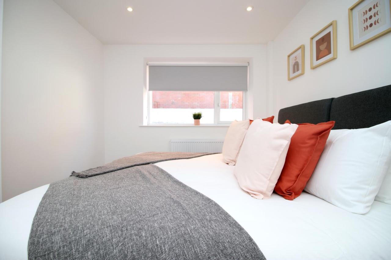 No 49 City Apartments, Perfect For Business And Leisure Stays, 10 Min Drive Into City Centre, Easy Access To Local Transport, 1Br And 2Br Available, Free Parking Cardiff Zewnętrze zdjęcie