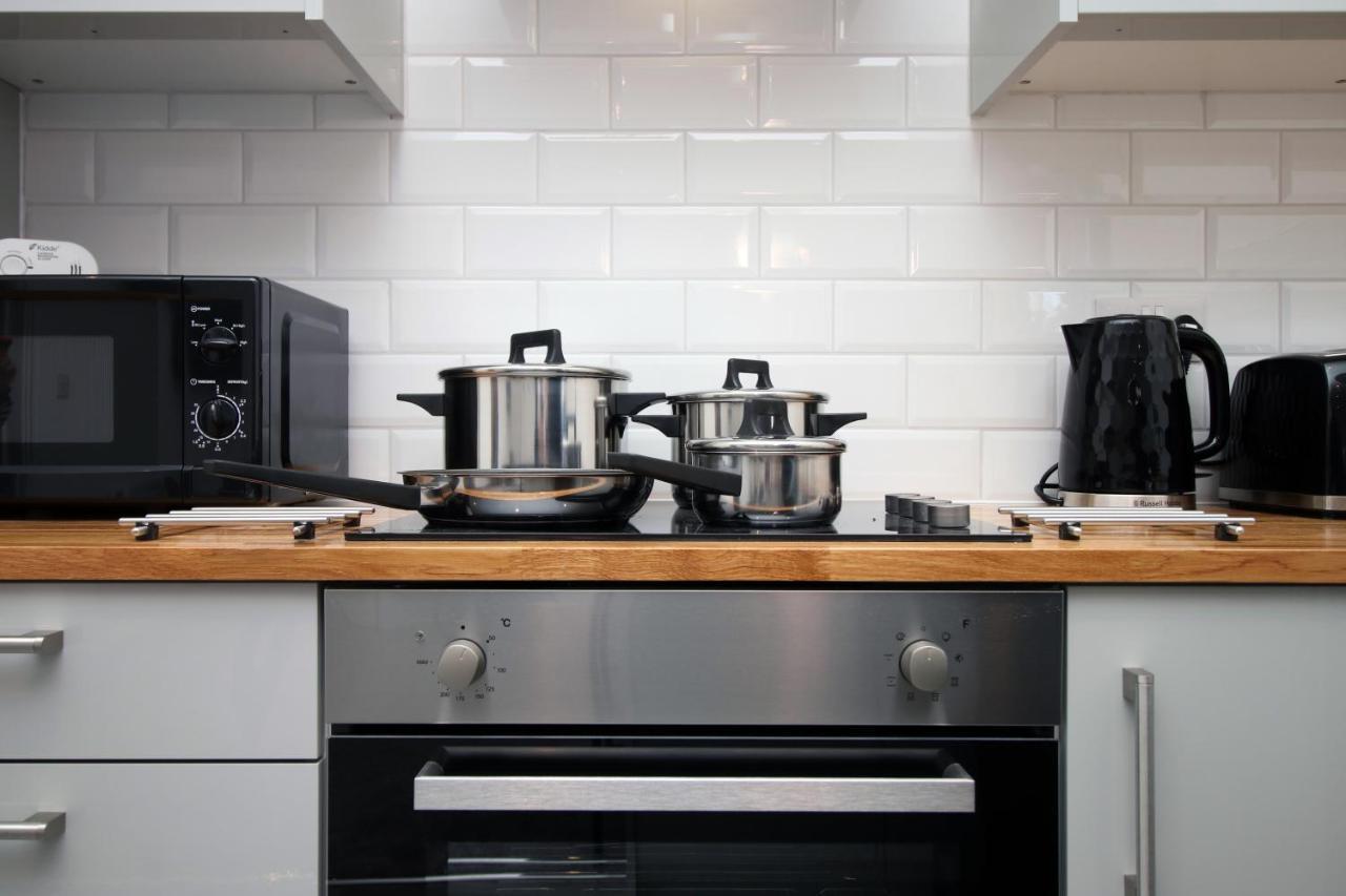 No 49 City Apartments, Perfect For Business And Leisure Stays, 10 Min Drive Into City Centre, Easy Access To Local Transport, 1Br And 2Br Available, Free Parking Cardiff Zewnętrze zdjęcie