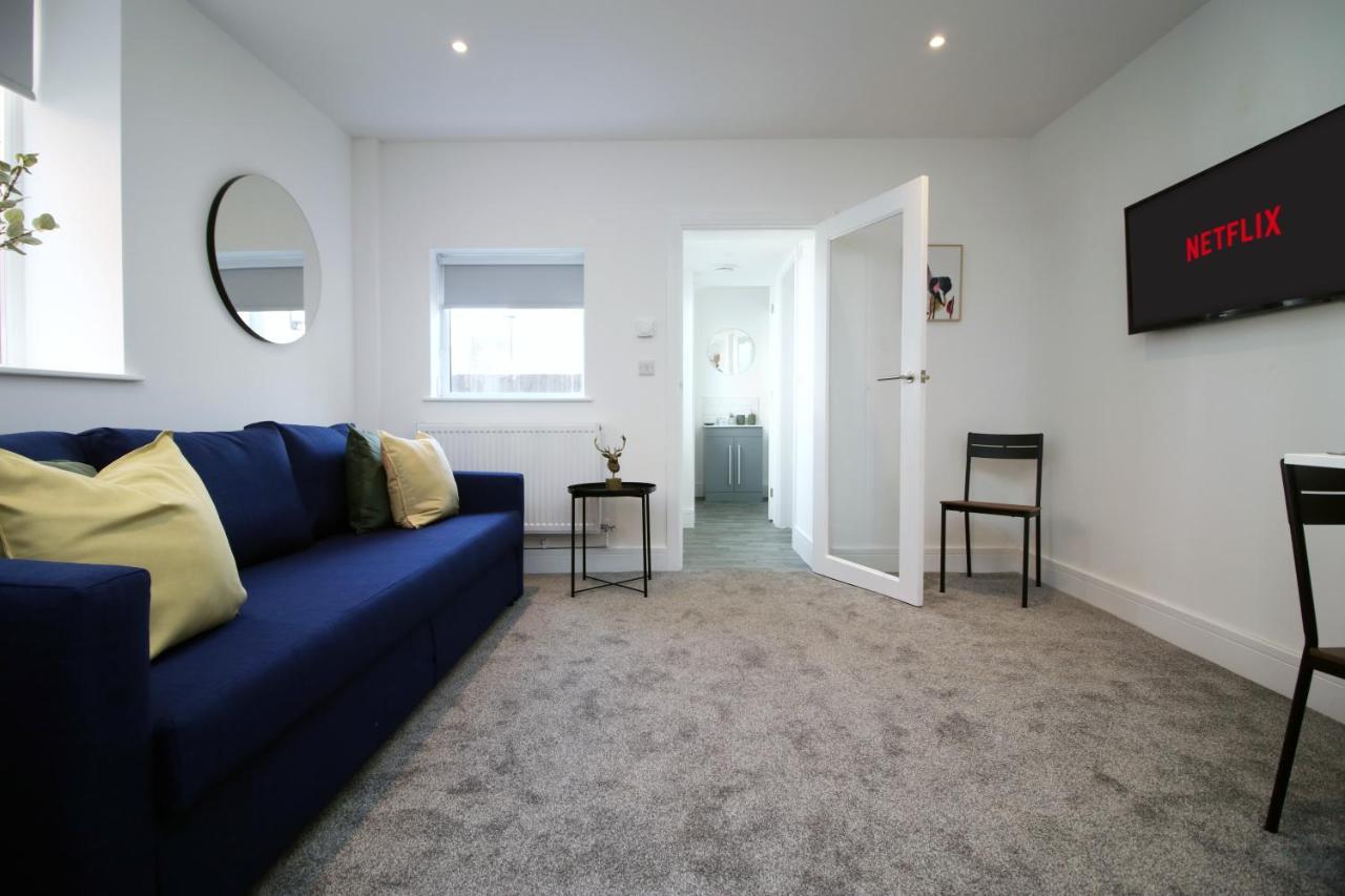 No 49 City Apartments, Perfect For Business And Leisure Stays, 10 Min Drive Into City Centre, Easy Access To Local Transport, 1Br And 2Br Available, Free Parking Cardiff Zewnętrze zdjęcie