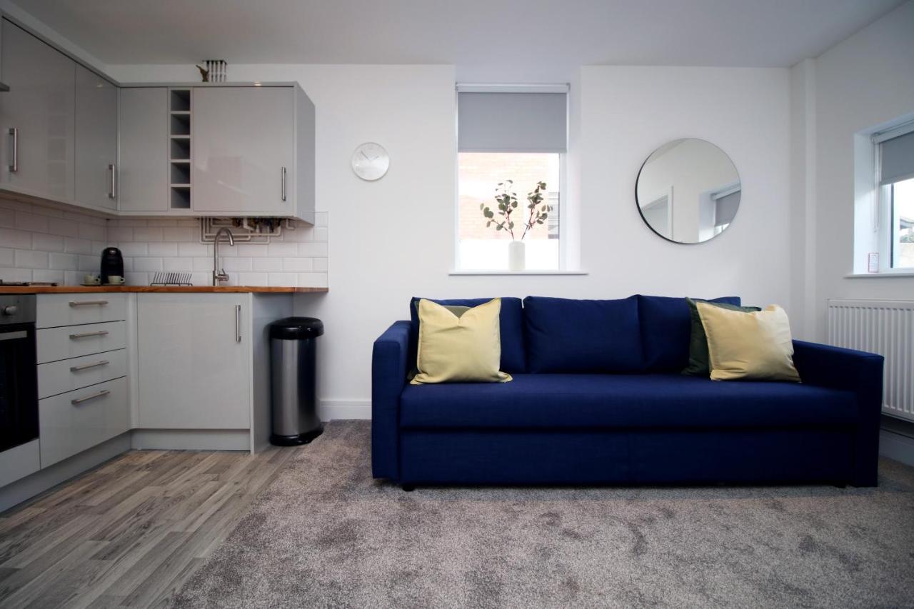 No 49 City Apartments, Perfect For Business And Leisure Stays, 10 Min Drive Into City Centre, Easy Access To Local Transport, 1Br And 2Br Available, Free Parking Cardiff Zewnętrze zdjęcie
