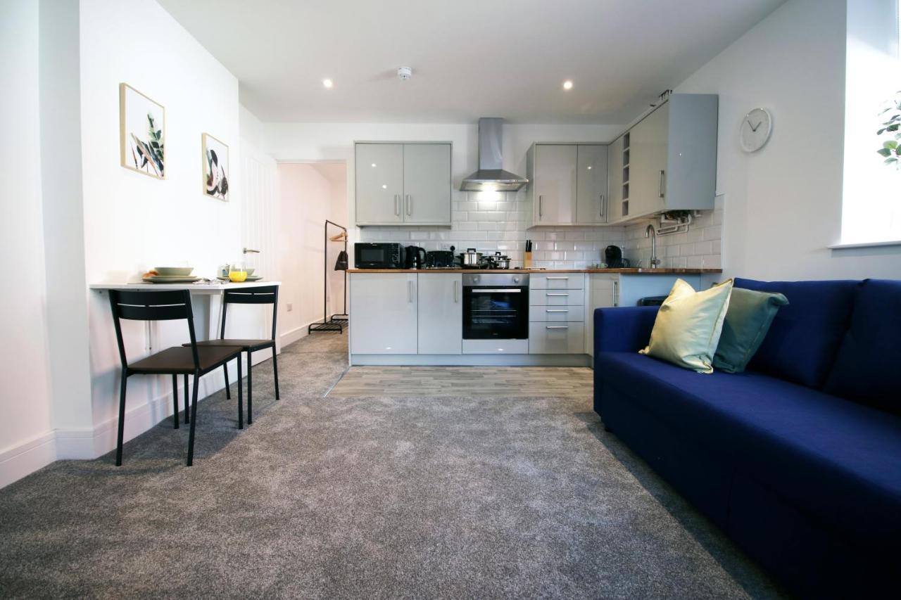 No 49 City Apartments, Perfect For Business And Leisure Stays, 10 Min Drive Into City Centre, Easy Access To Local Transport, 1Br And 2Br Available, Free Parking Cardiff Zewnętrze zdjęcie