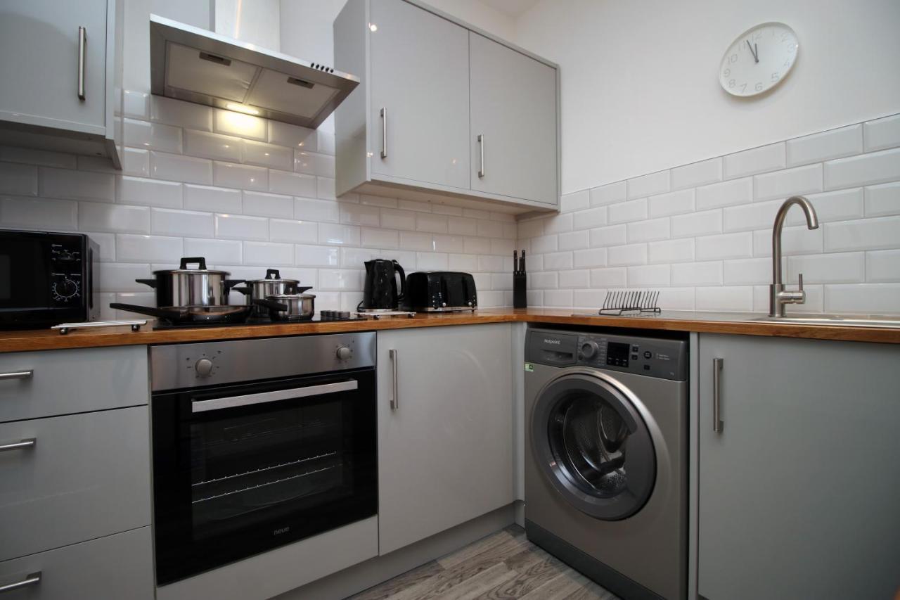 No 49 City Apartments, Perfect For Business And Leisure Stays, 10 Min Drive Into City Centre, Easy Access To Local Transport, 1Br And 2Br Available, Free Parking Cardiff Zewnętrze zdjęcie